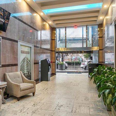 2 Bedroom Elegant Condos In Downtown Новый Орлеан Экстерьер фото